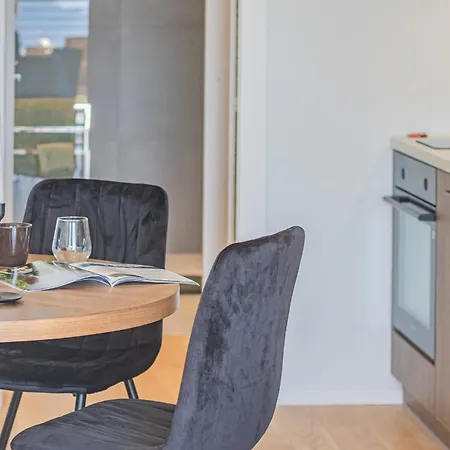 Apartment Aurora By Rent Como